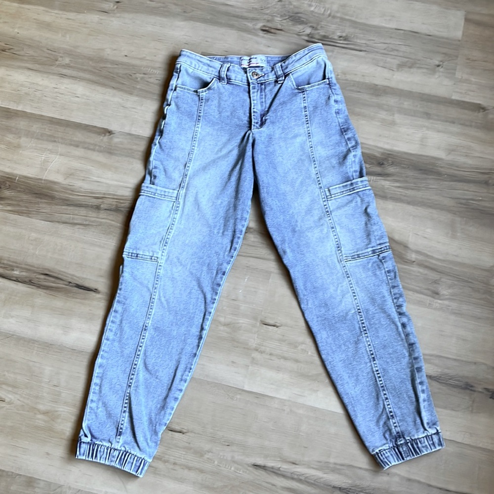 3/$15 Bundle to save. Abercrombie kids high rise mini mom jean, 13/14